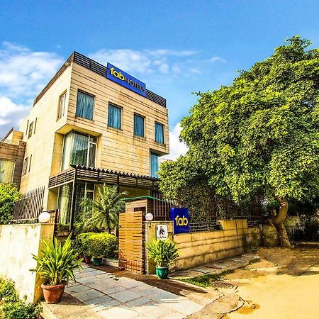 Fabhotel Raj Darbar Gurgaon Esterno foto